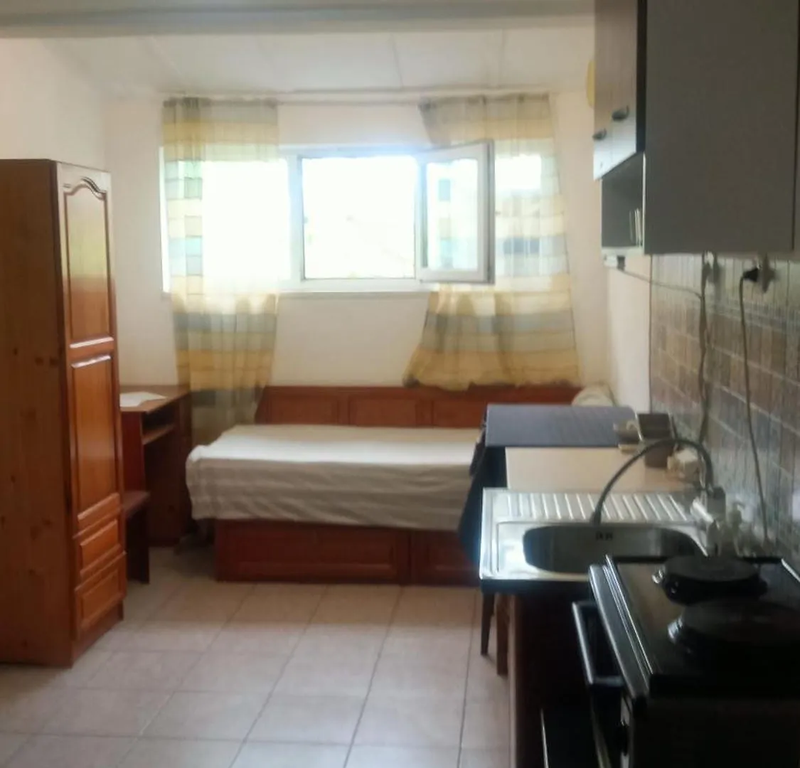 Мезонет, 300 М Море, Топ Центр 0*, Varna Bulgaria